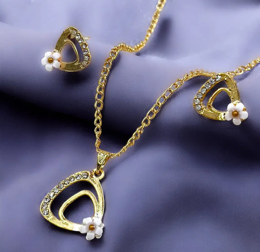 SDQ Flower Wing Pendant Set