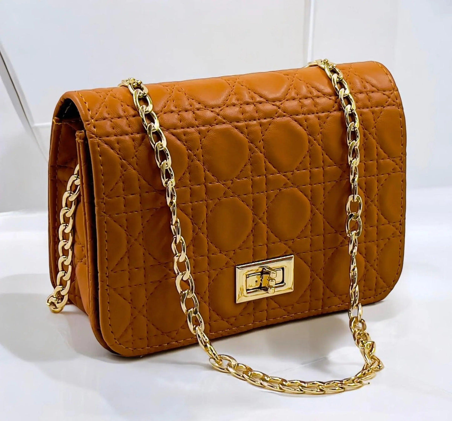 Textured Ladies Hand Bag