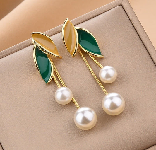 ZCD Leaf's Tassel Stud Ear Tops Pair