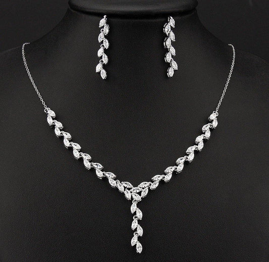 BYJ Tear Stone Necklace Set