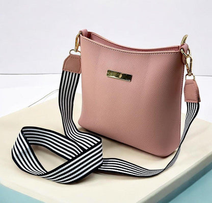 Trendy Ladies Hand Bag