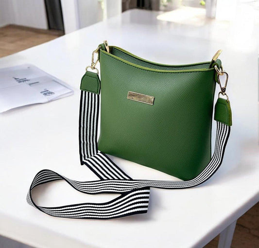 Trendy Ladies Hand Bag