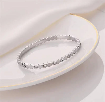 ZXS Trendy Linked Bracelet Openable